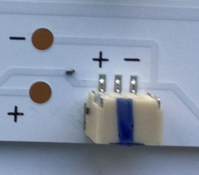KIT DE LEDS PARA TV JVC (3 PZ) / NUMERO DE PARTE 4708K43WDD-A1117N01 / K430WDD1 A1 / 113X08-430D1021 / TD-220331-3220B833 / TSDL4700RA0 / PANEL 43FSATC-224H4099-01483E / MODELO SI43FRF - Imagen 5